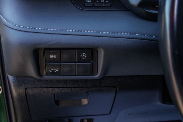 Used 2024 Toyota Highlander XLE AWD/4WD image 26
