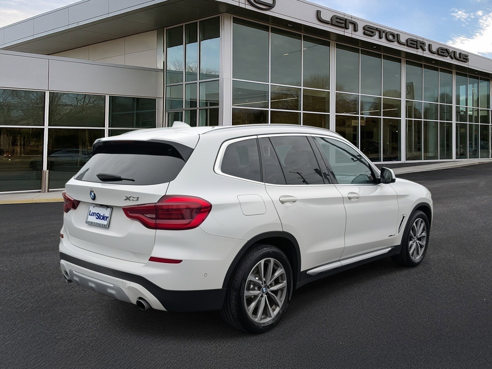 Used 2018 BMW X3 xDrive30i image 3