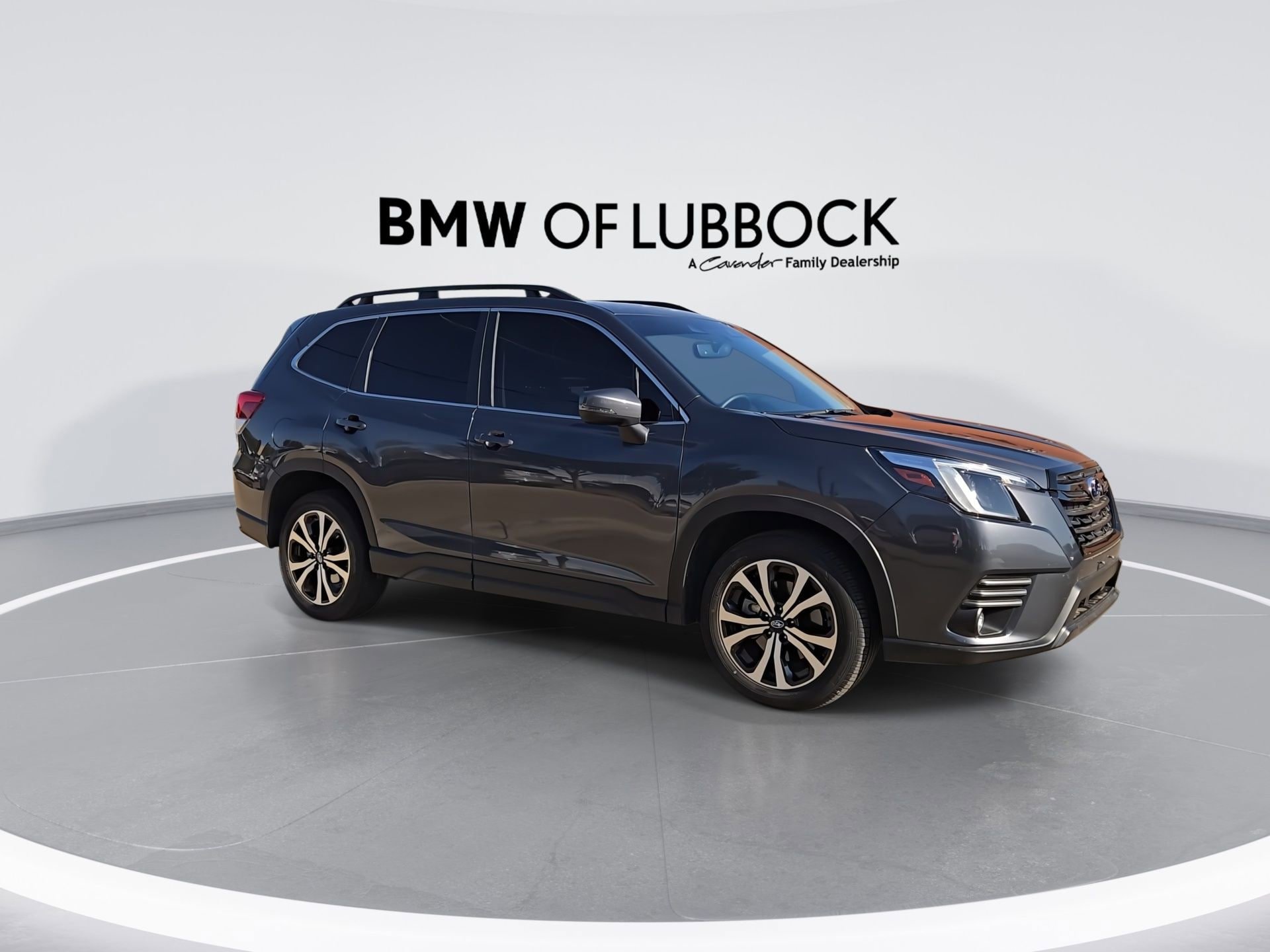 Used 2024 Subaru Forester Limited w/ Convenience Package image 9