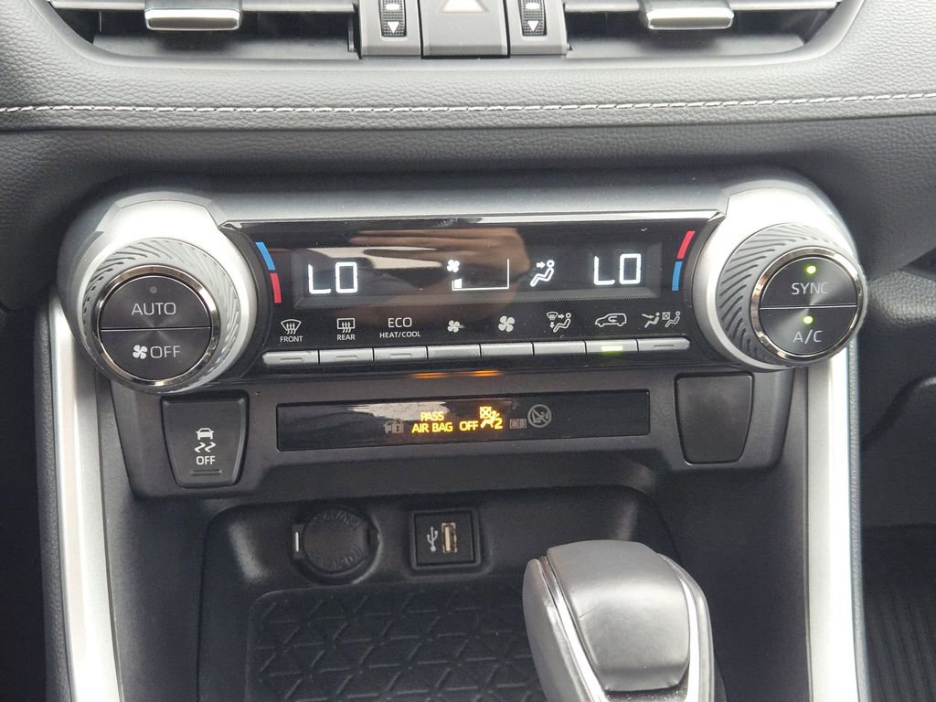Certified 2025 Toyota RAV4 XLE Premium image 21