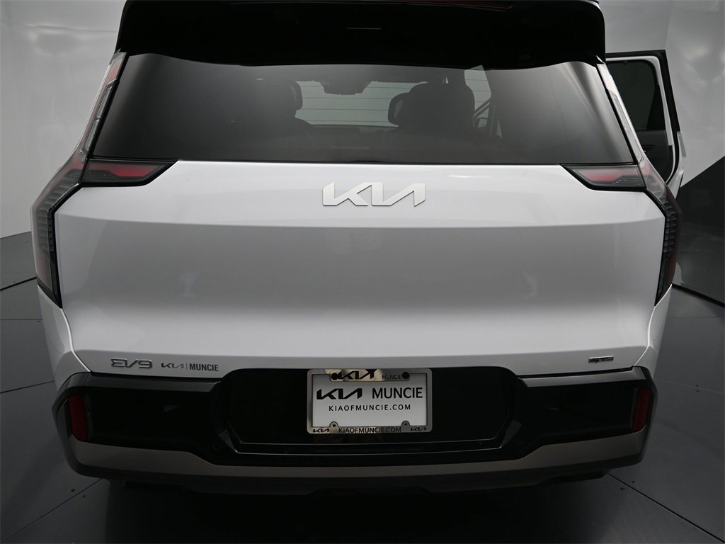 New 2026 Kia EV9 GT-Line image 9