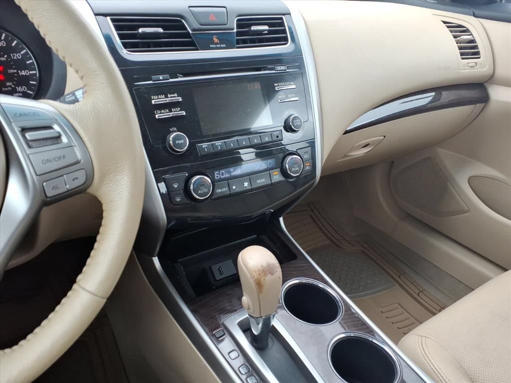 Used 2013 Nissan Altima 2.5 SL w/ 2.5 Moonroof Pkg FWD image 27
