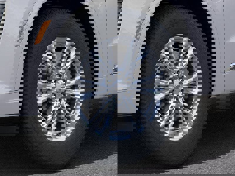 New 2025 Cadillac XT6 Luxury image 9