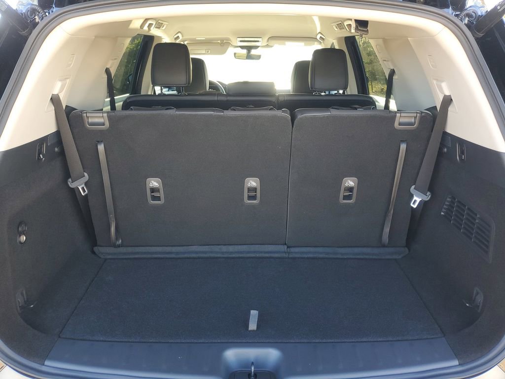 New 2026 Nissan Pathfinder SL image 8