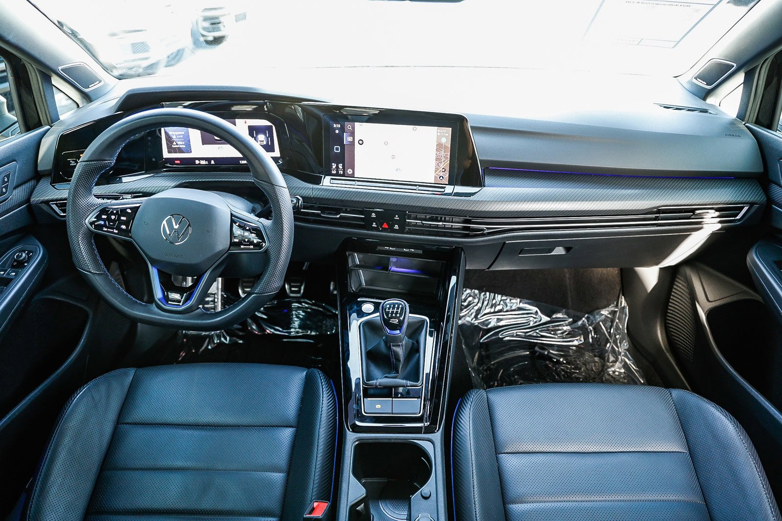 Used 2024 Volkswagen Golf R 2.0T image 10