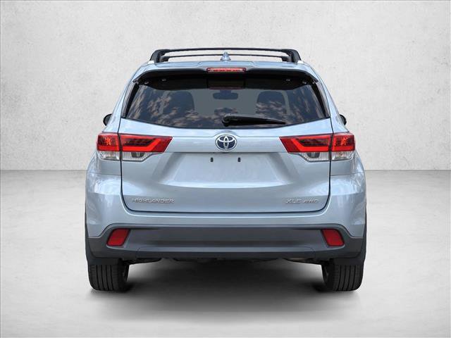 Certified 2018 Toyota Highlander XLE AWD/4WD image 26