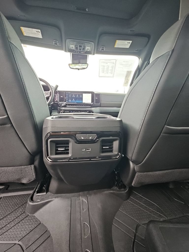 Used 2026 Chevrolet Silverado 2500 ZR2 AWD/4WD image 22