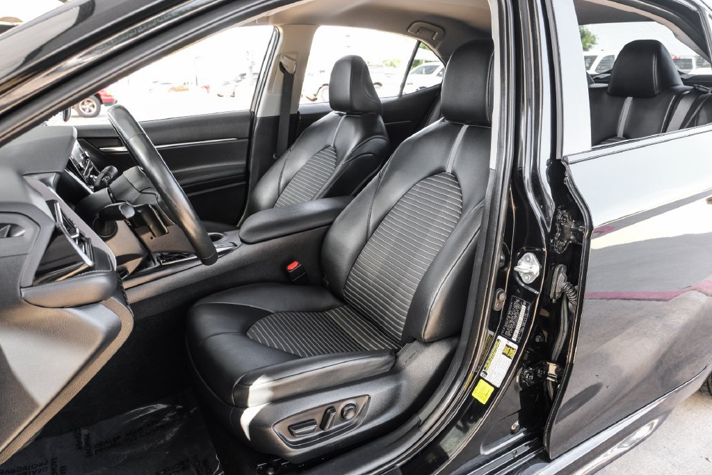 Used 2023 Toyota Camry SE FWD image 26