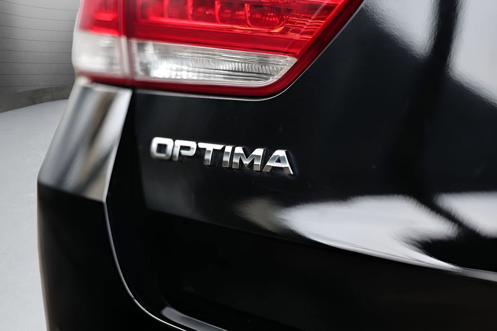 Used 2016 Kia Optima EX w/ Option Group 040 image 20