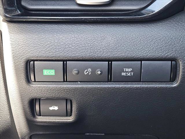 Used 2025 Nissan Sentra SV w/ All-Weather Package image 13