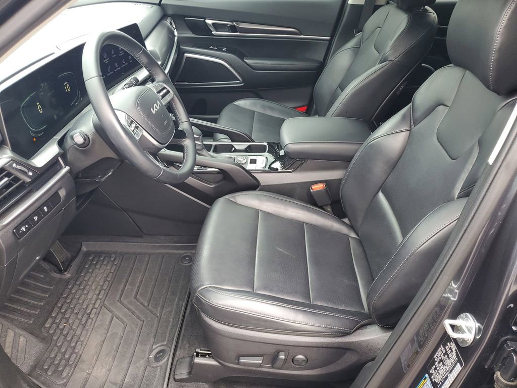 Used 2024 Kia Telluride S w/ S Sunroof Package image 5