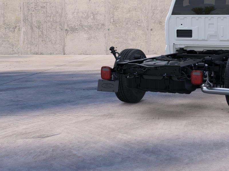 New 2026 Ford F350 XL w/ XL Chrome Package RWD image 21