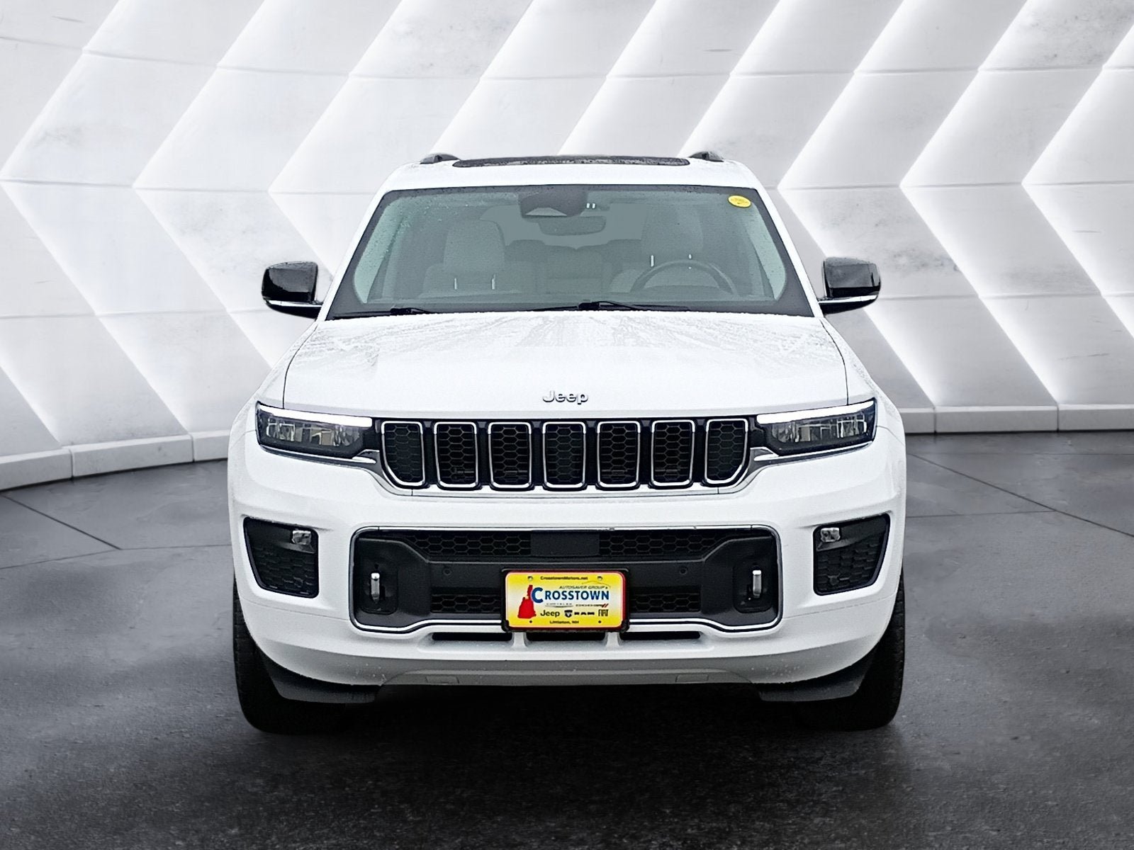 Used 2021 Jeep Grand Cherokee L Overland AWD/4WD image 9