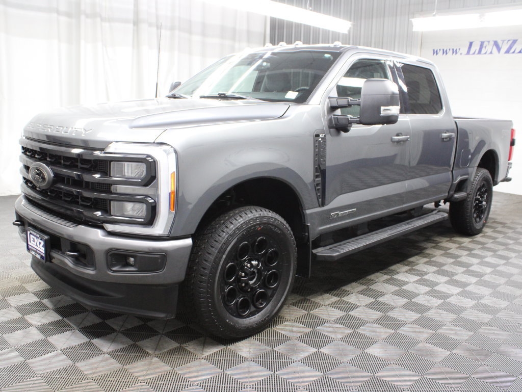 Used 2023 Ford F250 XLT w/ Black Appearance Package AWD/4WD image 9
