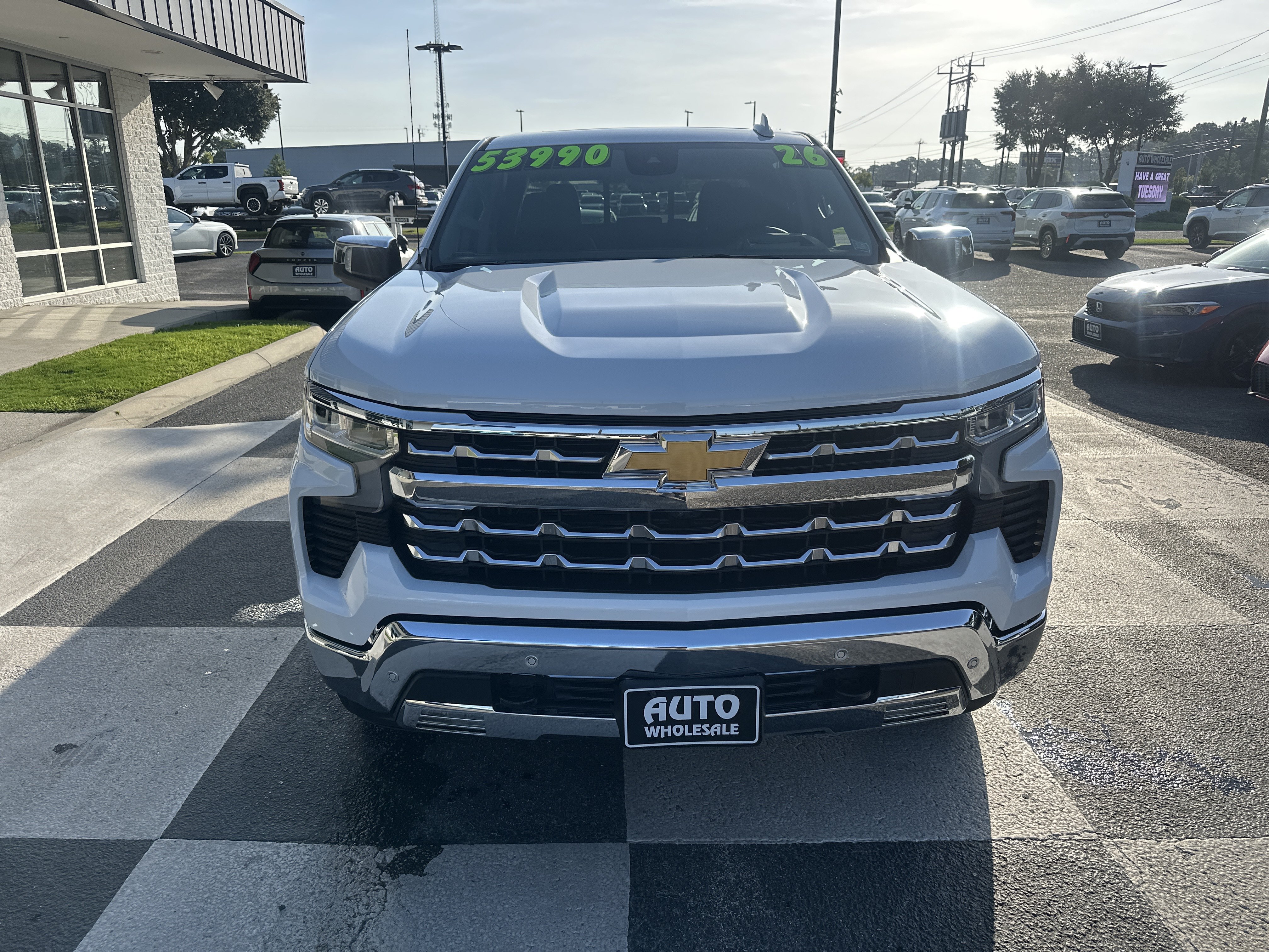 Used 2026 Chevrolet Silverado 1500 LTZ w/ LTZ Premium Package AWD/4WD image 2