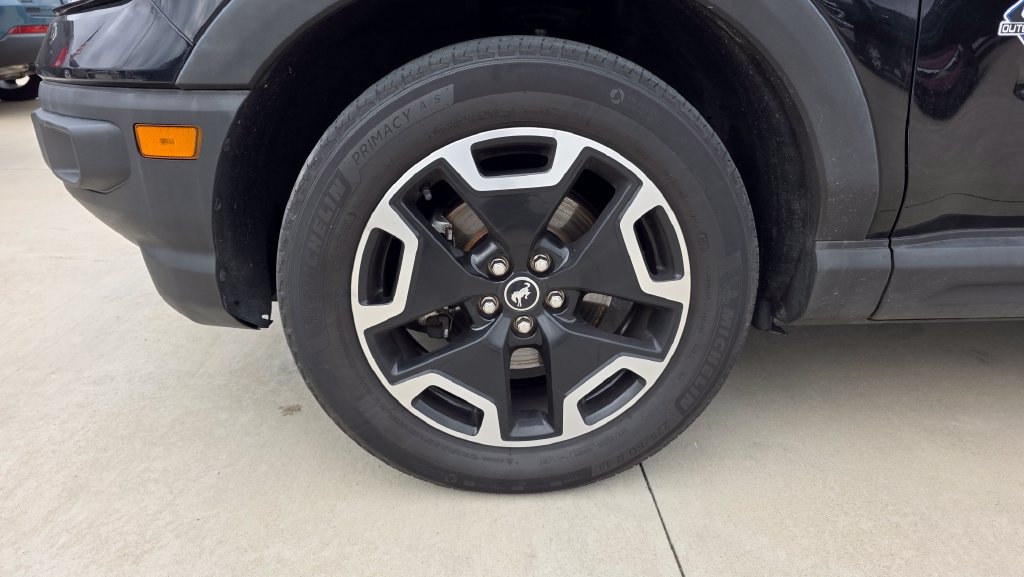 Used 2021 Ford Bronco Sport Outer Banks AWD/4WD image 10
