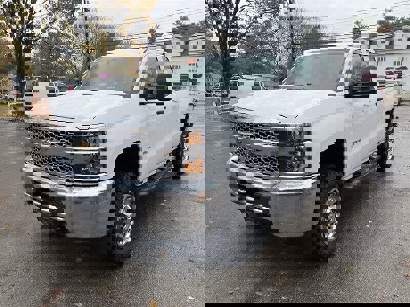 Used 2019 Chevrolet Silverado 2500 W/T w/ Snow Plow Prep Package image 1