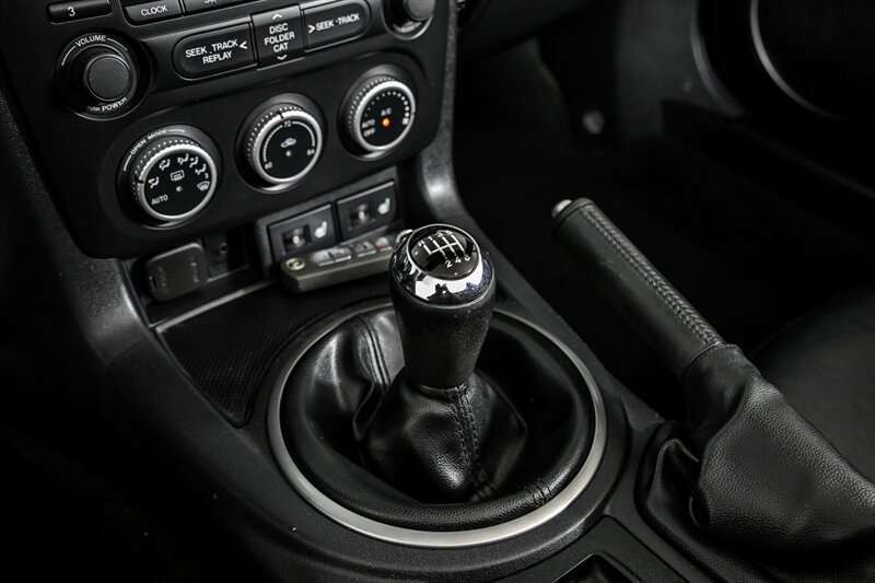 Used 2012 MAZDA MX-5 Miata Grand Touring w/ Premium Pkg RWD image 23