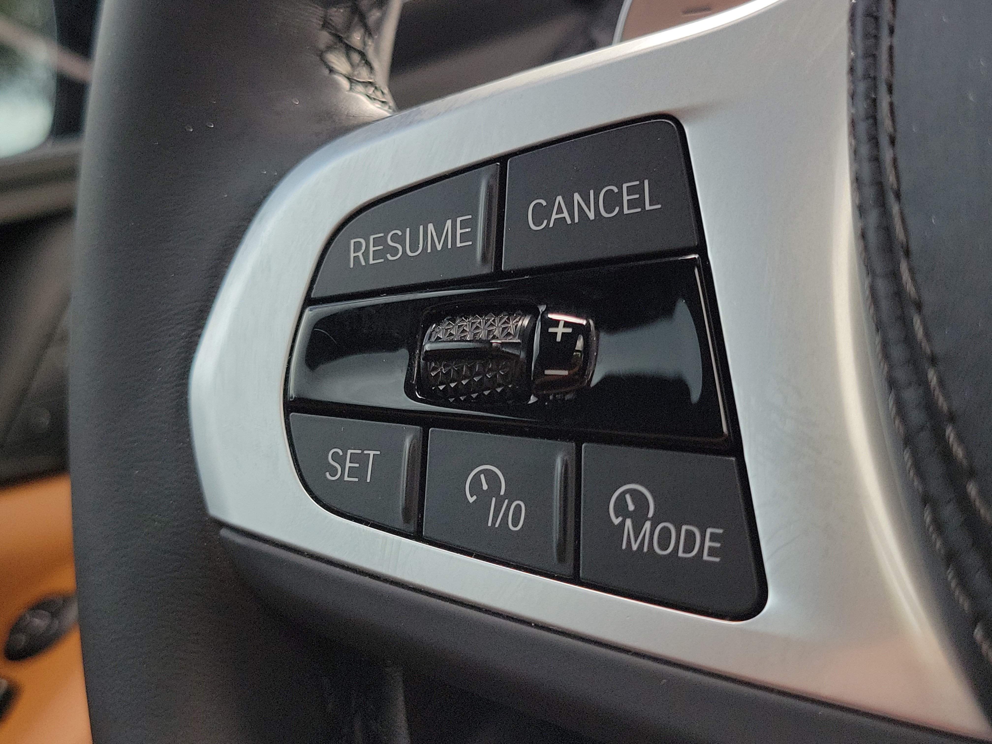 Used 2024 BMW X5 sDrive40i w/ M Sport Package RWD image 26