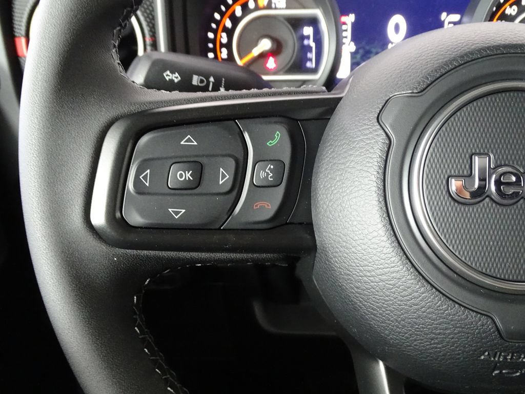 New 2026 Jeep Gladiator Rubicon AWD/4WD image 29