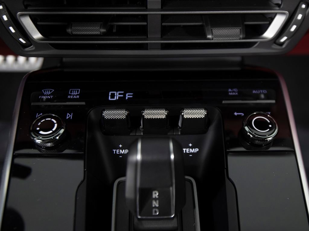 Certified 2024 Porsche 911 Turbo AWD/4WD image 27