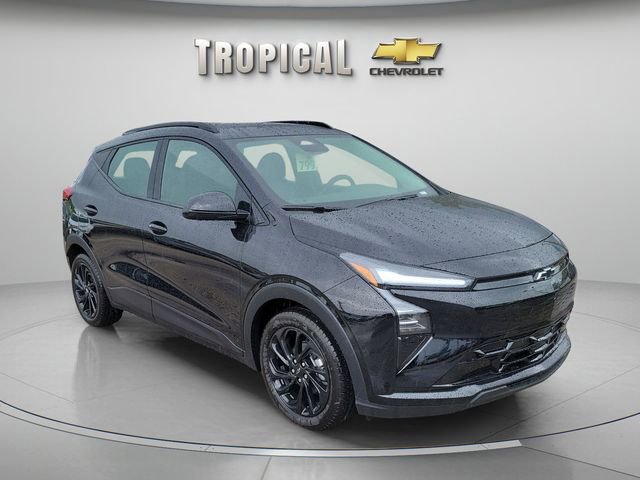 New 2027 Chevrolet Bolt RS w/ Technology Package image 4