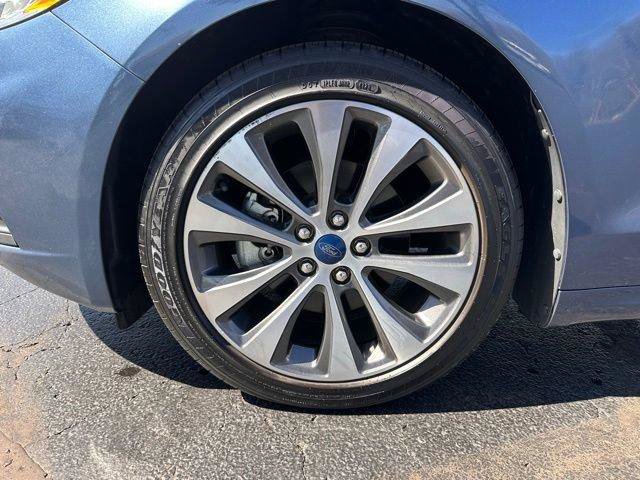 Used 2019 Ford Fusion SE AWD/4WD image 9