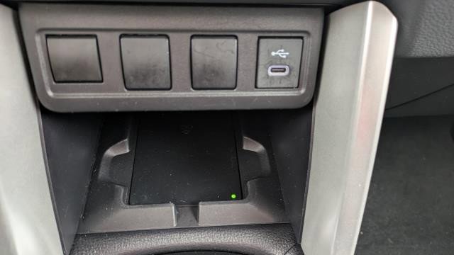 Used 2025 Toyota Corolla Cross LE image 12