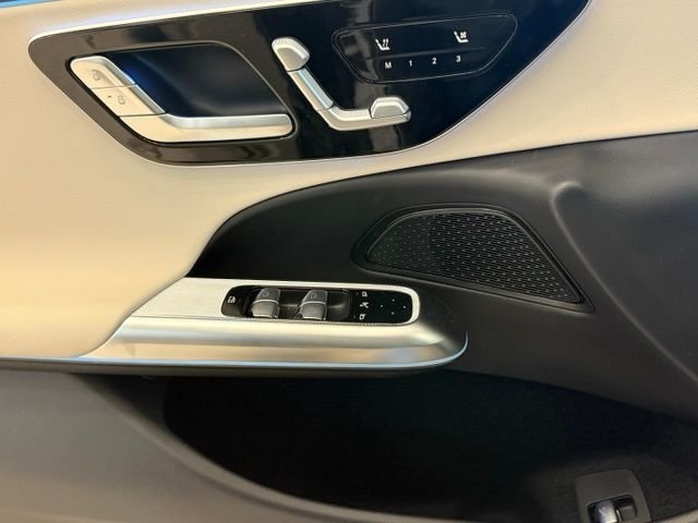 New 2026 Mercedes-Benz E 350 4MATIC Sedan image 11