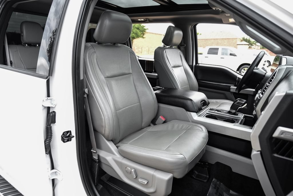 Used 2016 Ford F150 Lariat w/ Equipment Group 502A Luxury AWD/4WD image 43