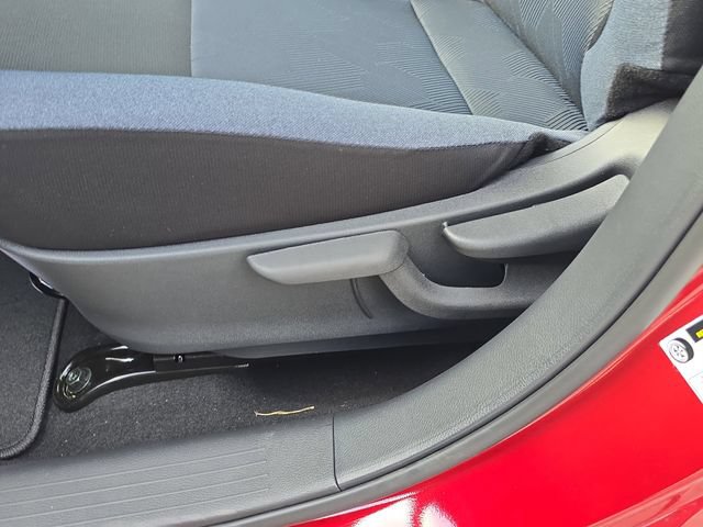 New 2025 Nissan Versa SV w/ Trunk Package FWD image 20
