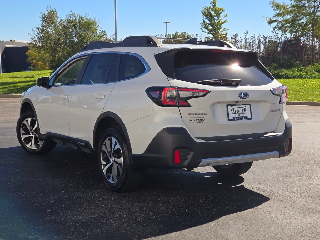 Used 2020 Subaru Outback Limited w/ Popular Package #2 AWD/4WD image 13