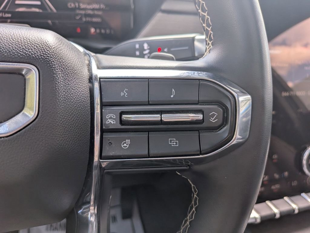 Used 2024 GMC Acadia Denali w/ Super Cruise Package image 21