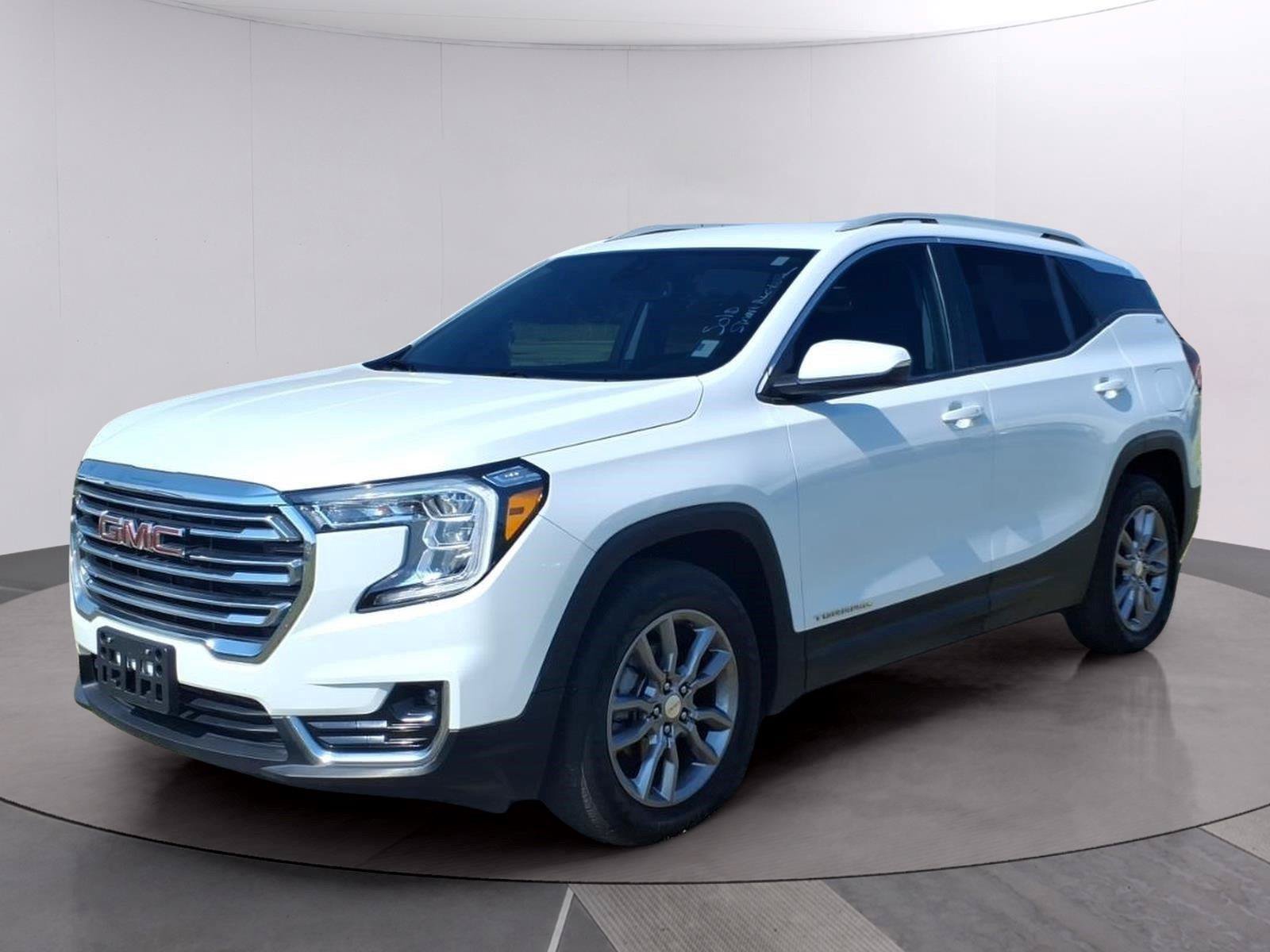 Used 2023 GMC Terrain SLT