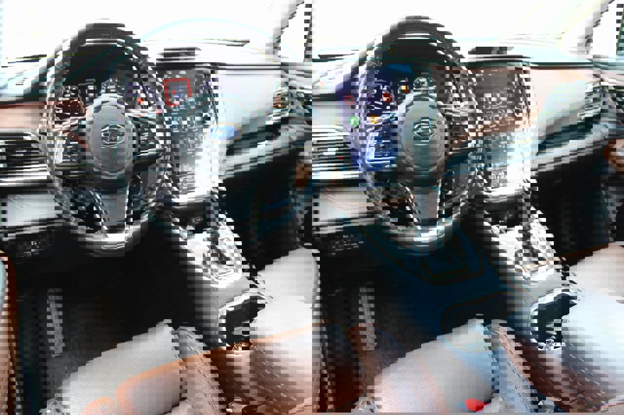 Used 2021 Subaru Outback Touring XT image 5