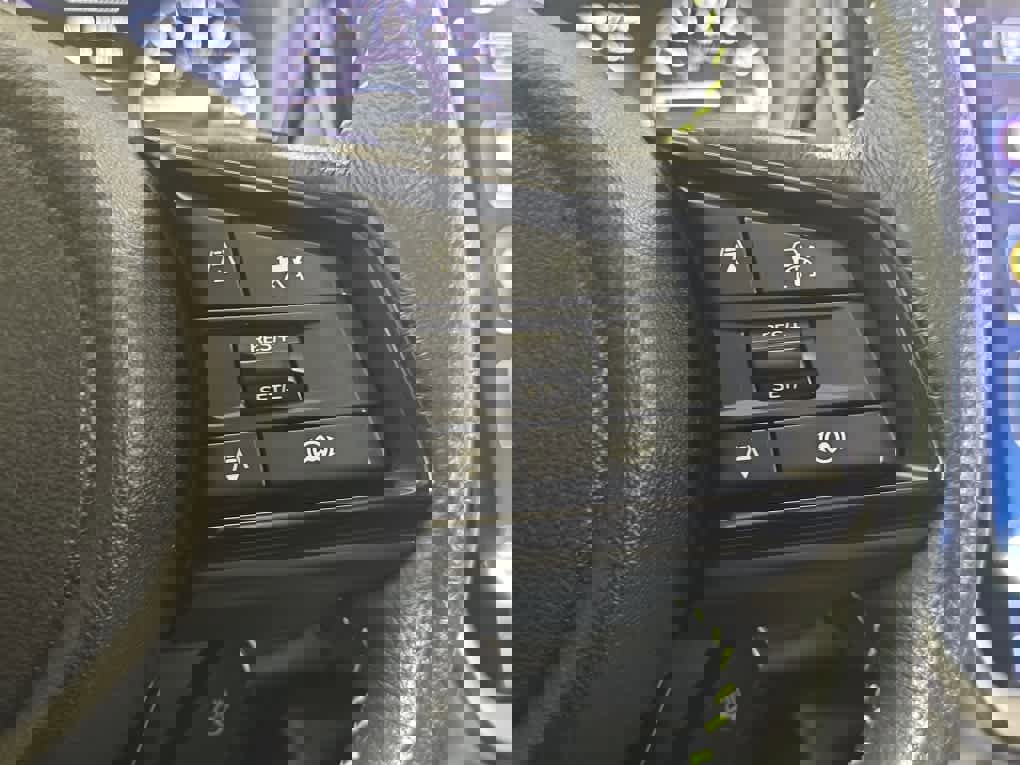 Used 2025 Subaru Outback Onyx Edition image 35