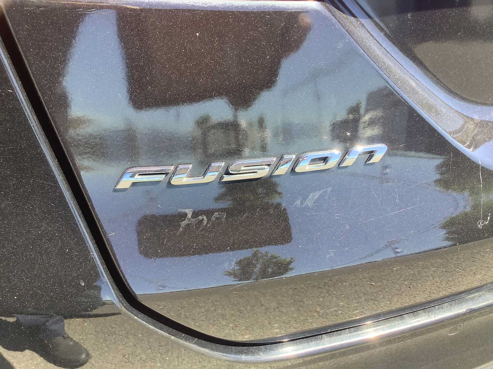 Used 2016 Ford Fusion SE FWD image 7