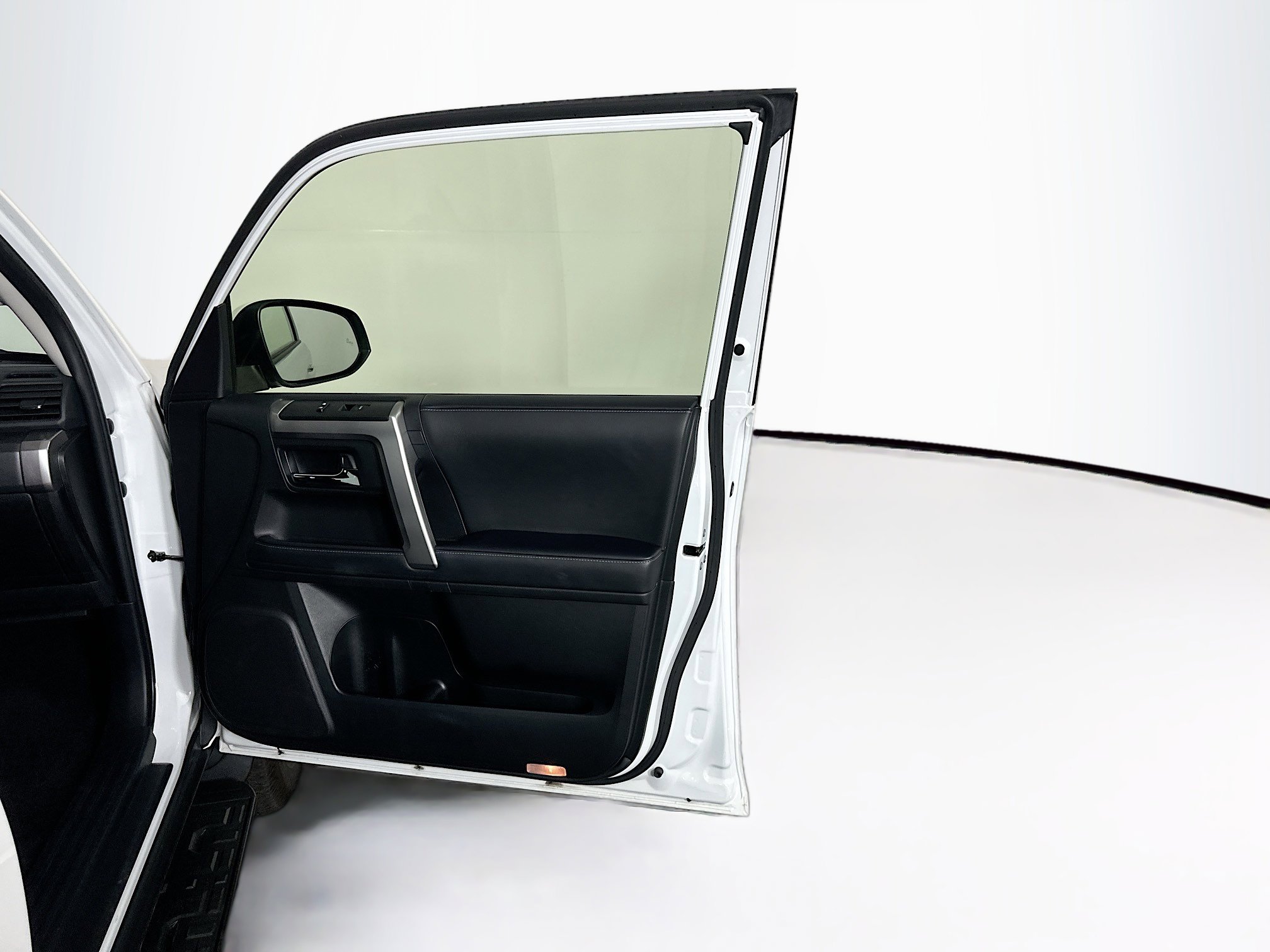 Used 2024 Toyota 4Runner SR5 image 32