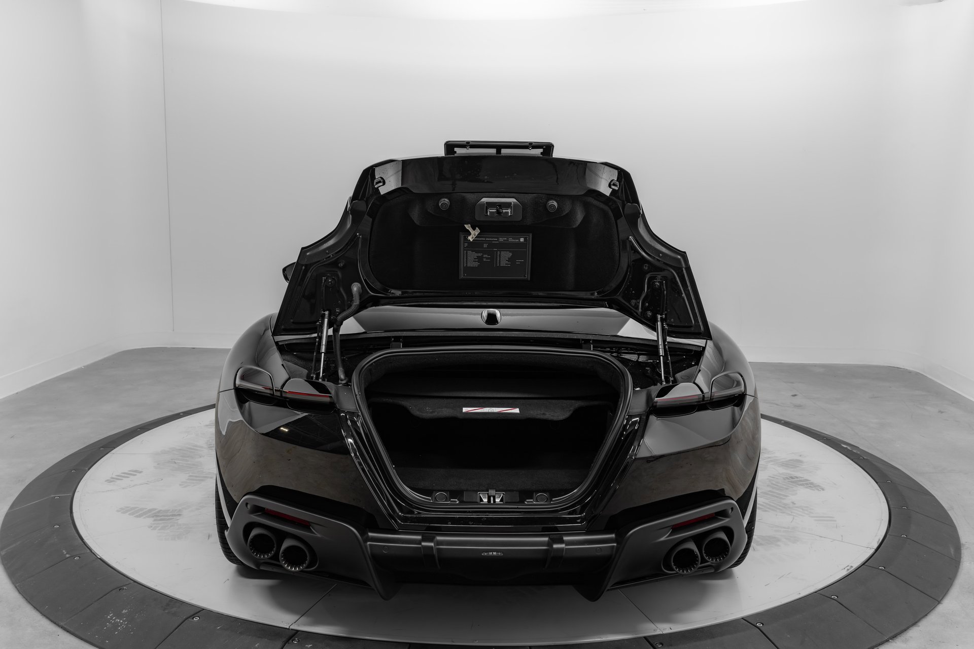 Certified 2025 Ferrari Roma Spider image 23