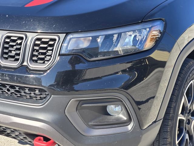 Used 2024 Jeep Compass Trailhawk image 10