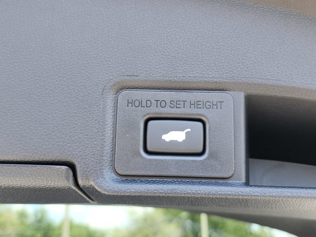 New 2026 Acura RDX w/ Advance Package AWD/4WD image 12