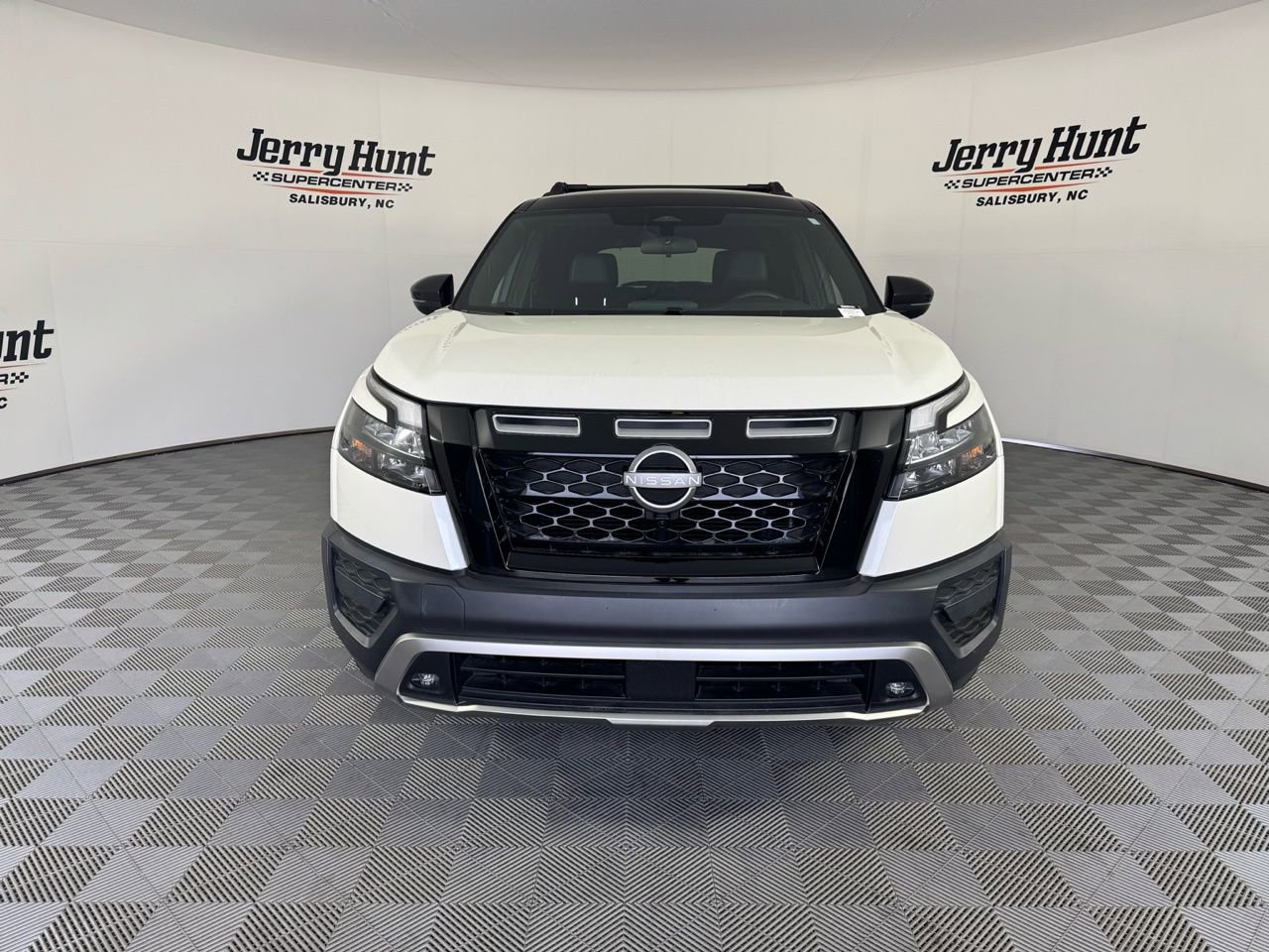 Used 2024 Nissan Pathfinder Rock Creek image 6