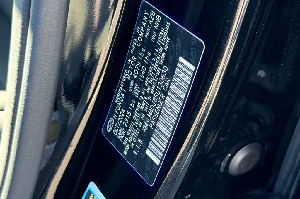 Used 2025 Hyundai Elantra SEL image 25