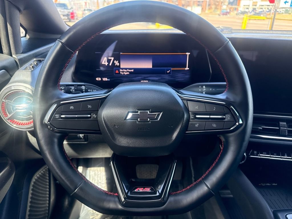 Used 2025 Chevrolet Equinox EV RS image 14