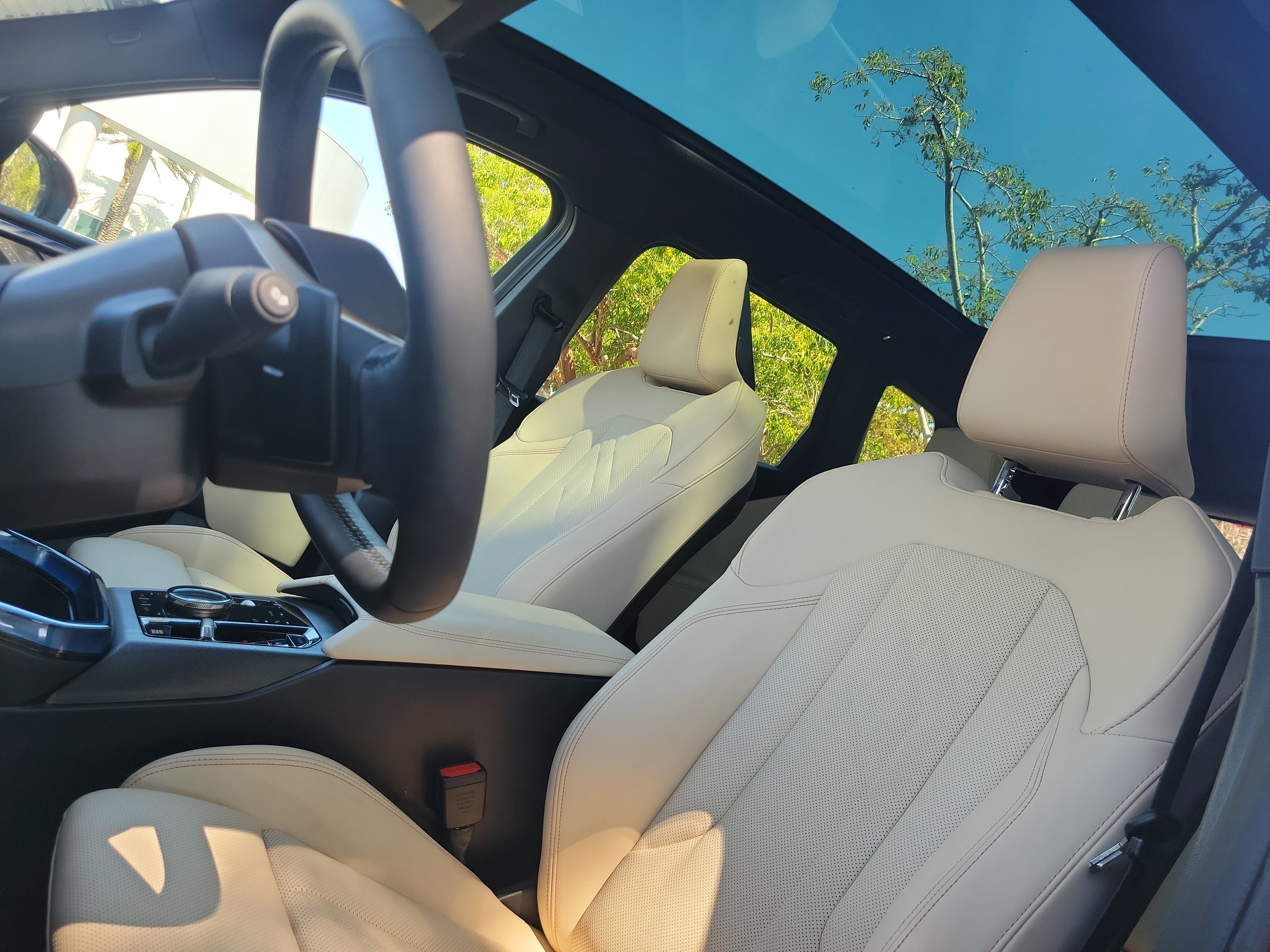 New 2025 BMW X3 xDrive30i w/ Premium Package image 23