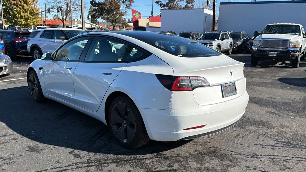 Used 2023 Tesla Model 3 Standard Range image 6