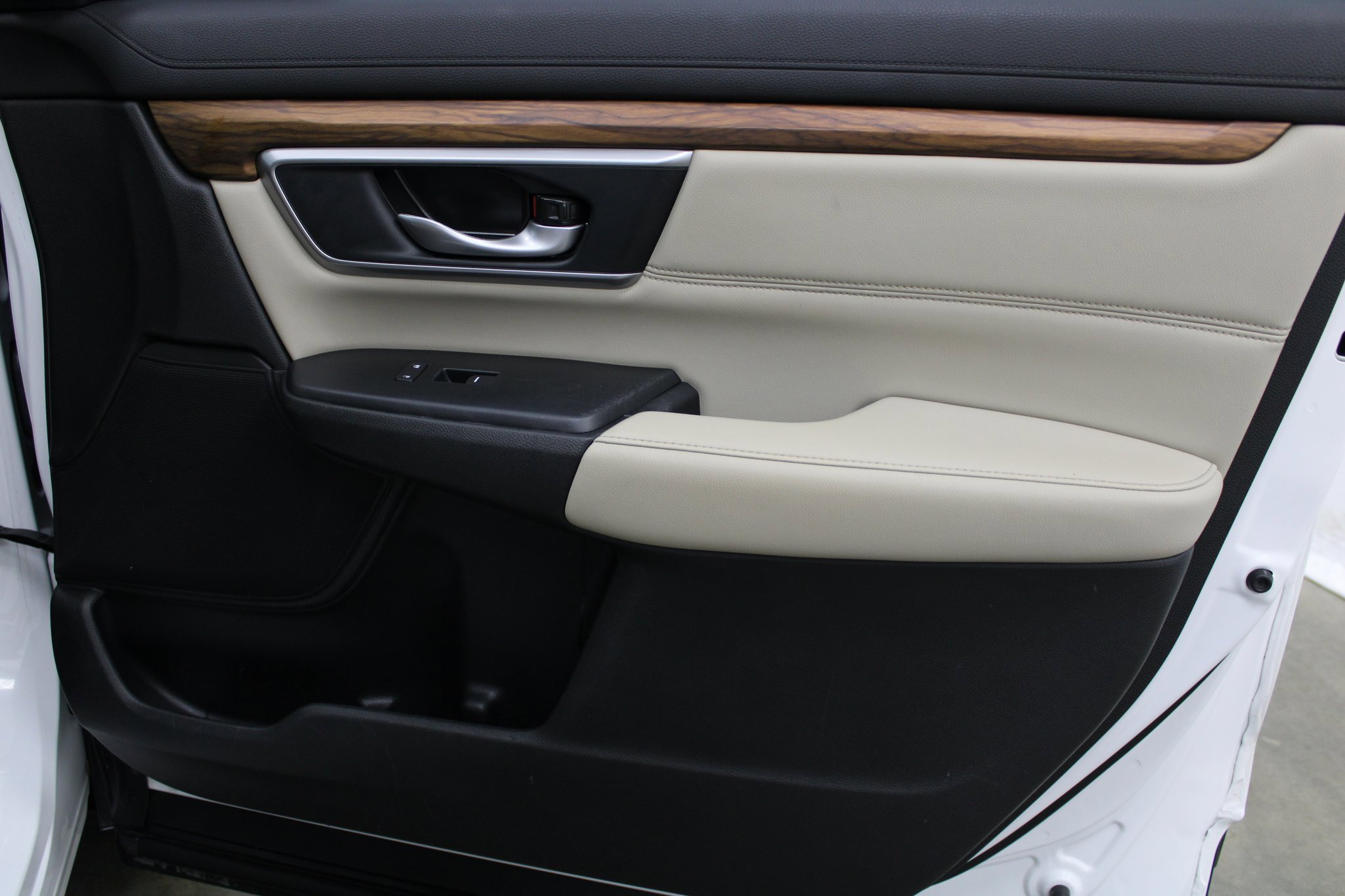 Used 2022 Honda CR-V EX-L image 23