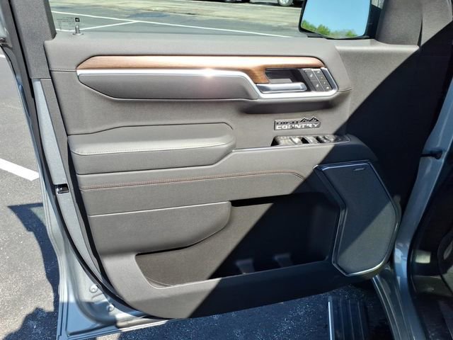New 2026 Chevrolet Silverado 1500 High Country AWD/4WD image 12