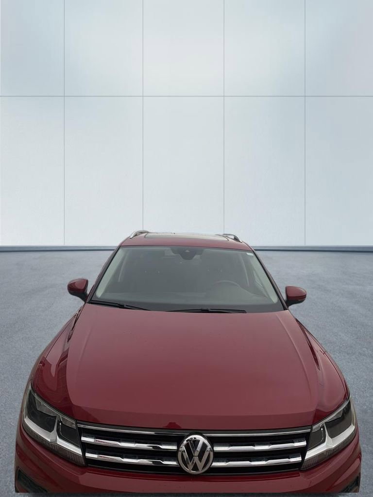 Used 2020 Volkswagen Tiguan SEL image 10