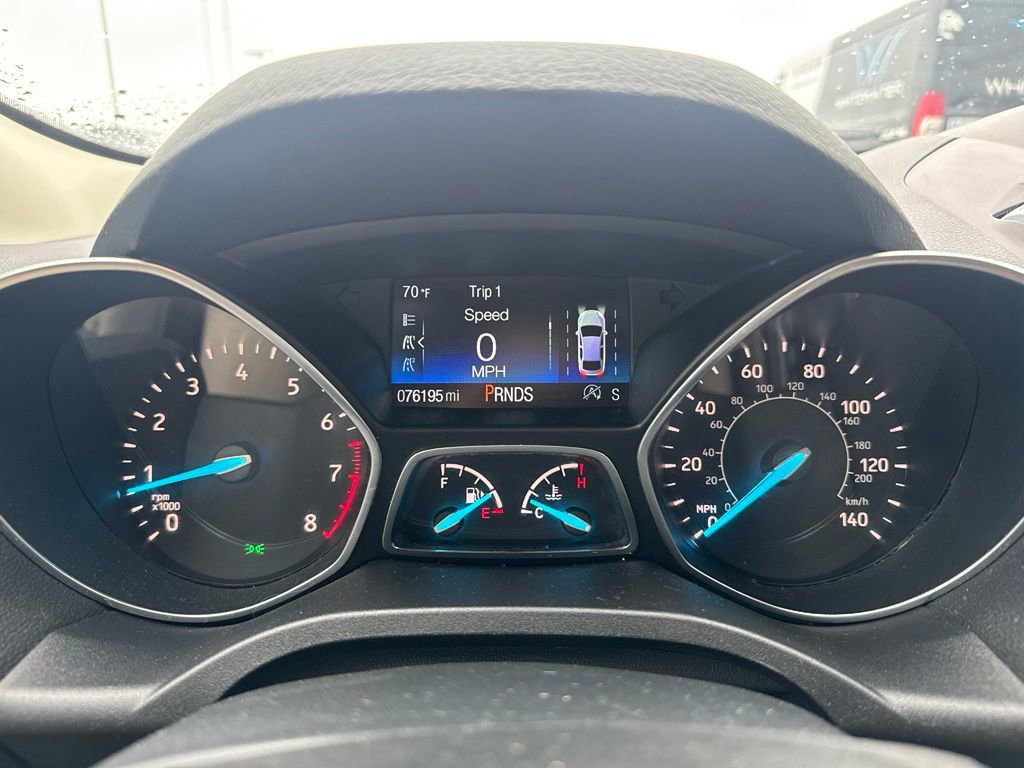 Used 2018 Ford Escape SEL w/ Ford Safe & Smart Package AWD/4WD image 12